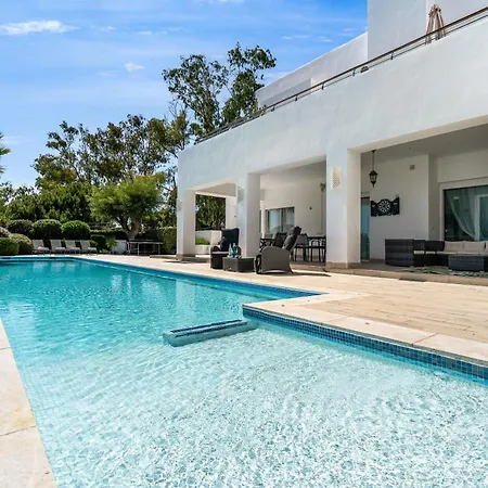 Hermosa En Marbella,100 M Playa, Vistas Al Mar, Piscina Privada Marbella