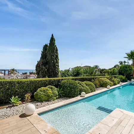 Hermosa En Marbella,100 M Playa, Vistas Al Mar, Piscina Privada Villa