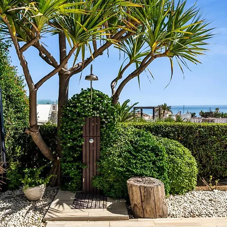 Hermosa En Marbella,100 M Playa, Vistas Al Mar, Piscina Privada