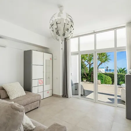 Hermosa En Marbella,100 M Playa, Vistas Al Mar, Piscina Privada Villa
