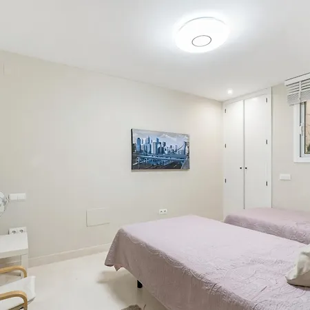 Villa Hermosa En Marbella,100 M Playa, Vistas Al Mar, Piscina Privada *
