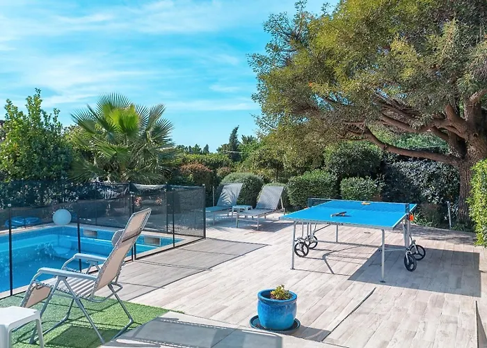 Hermosa En Marbella,100 M Playa, Vistas Al Mar, Piscina Privada *