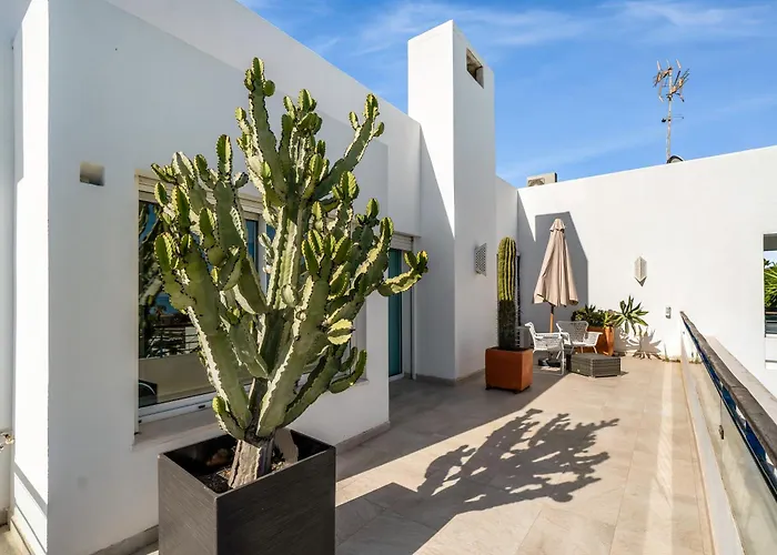 Hermosa En Marbella,100 M Playa, Vistas Al Mar, Piscina Privada Marbella