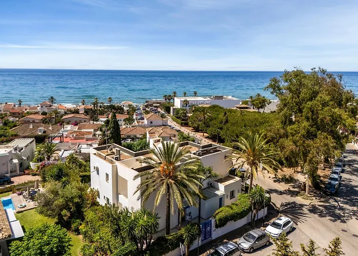 Hermosa En Marbella,100 M Playa, Vistas Al Mar, Piscina Privada