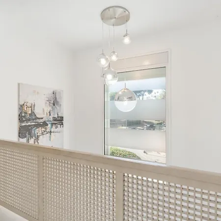 Hermosa En Marbella,100 M Playa, Vistas Al Mar, Piscina Privada *